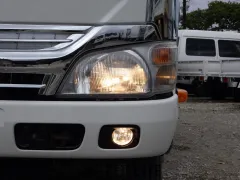 日野自動車 デュトロ