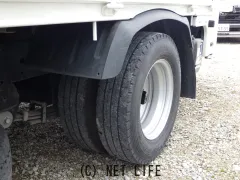 日野自動車 デュトロ