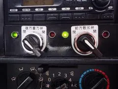 日野自動車 デュトロ