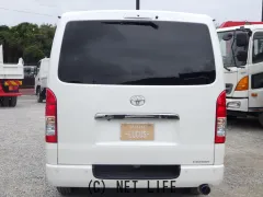 トヨタ ハイエースバン