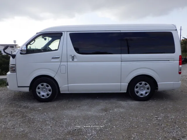 トヨタ ハイエースバン