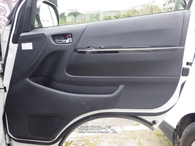 トヨタ ハイエースバン