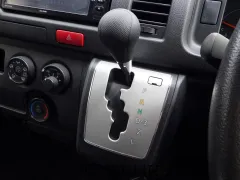 トヨタ ハイエースバン