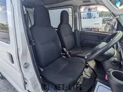 ダイハツ ハイゼットカーゴ