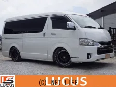 トヨタ ハイエースバン
