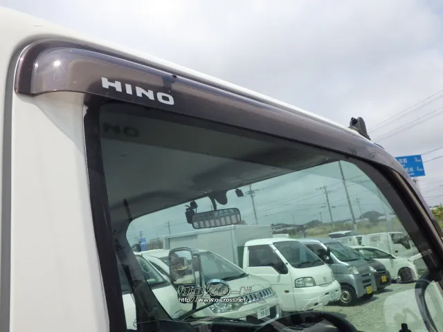 日野自動車 デュトロ