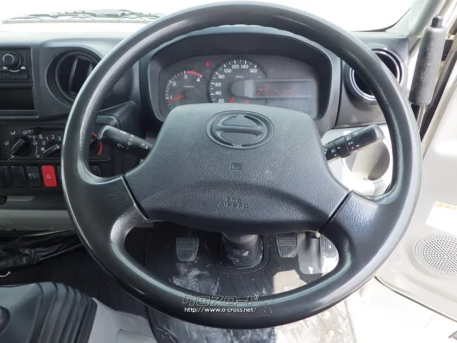 日野自動車 デュトロ