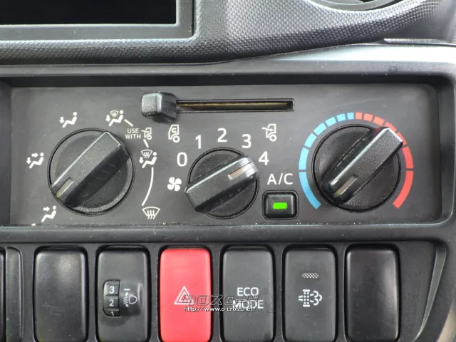 日野自動車 デュトロ