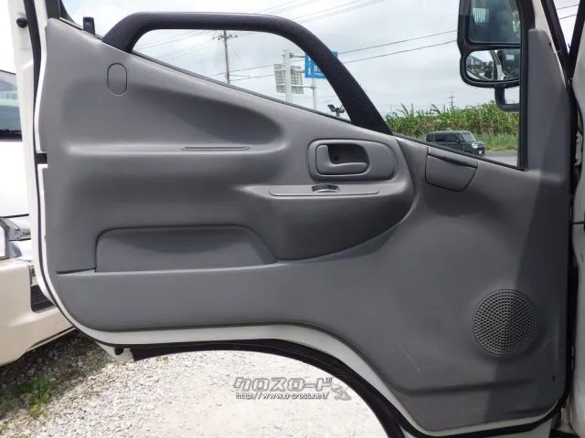 日野自動車 デュトロ