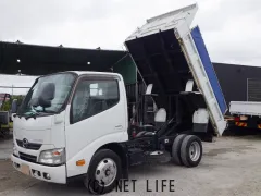 日野自動車 デュトロ