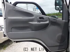 日野自動車 デュトロ