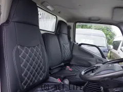 日野自動車 デュトロ