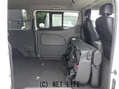 日産 NV350キャラバン
