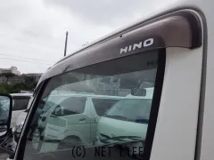 日野自動車 デュトロ