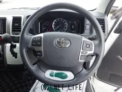 トヨタ ハイエース
