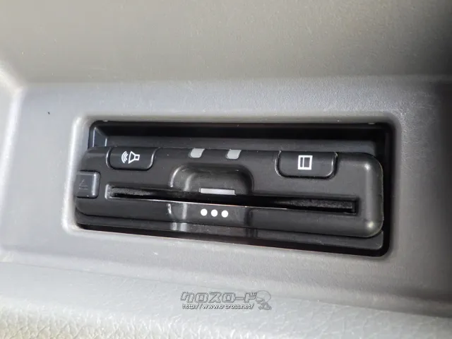 日産 NV350キャラバン