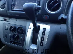 日産 NV350キャラバン