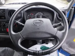 日野自動車 デュトロ
