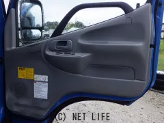 日野自動車 デュトロ