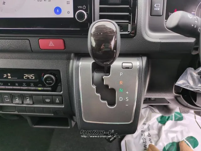 トヨタ ハイエースバン