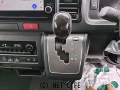 トヨタ ハイエースバン