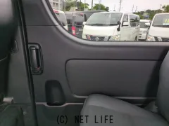 トヨタ ハイエースバン