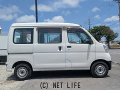 ダイハツ ハイゼットカーゴ