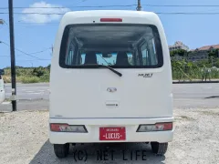 ダイハツ ハイゼットカーゴ