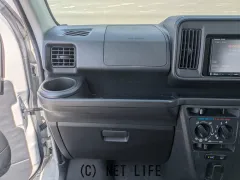 ダイハツ ハイゼットカーゴ