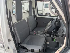 日産 NT100クリッパー