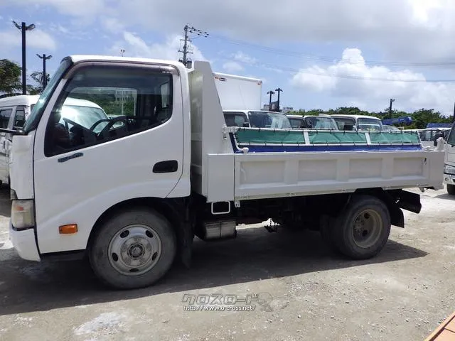 日野自動車 デュトロ