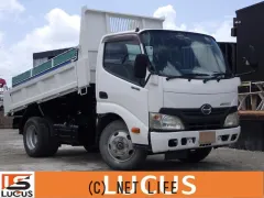 日野自動車 デュトロ