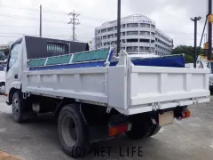 日野自動車 デュトロ