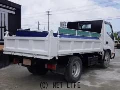 日野自動車 デュトロ