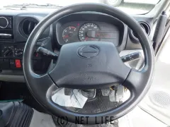 日野自動車 デュトロ