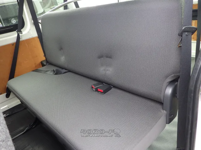 トヨタ ハイエースバン