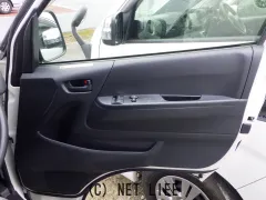 トヨタ ハイエースバン