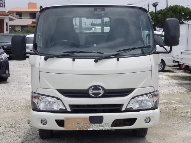 日野自動車 デュトロ