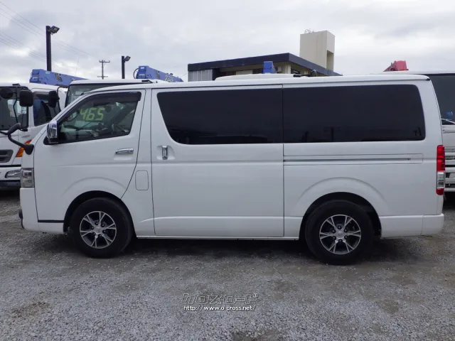 トヨタ ハイエースバン