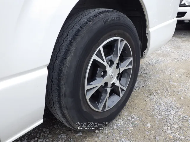 トヨタ ハイエースバン
