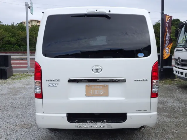 トヨタ ハイエースバン