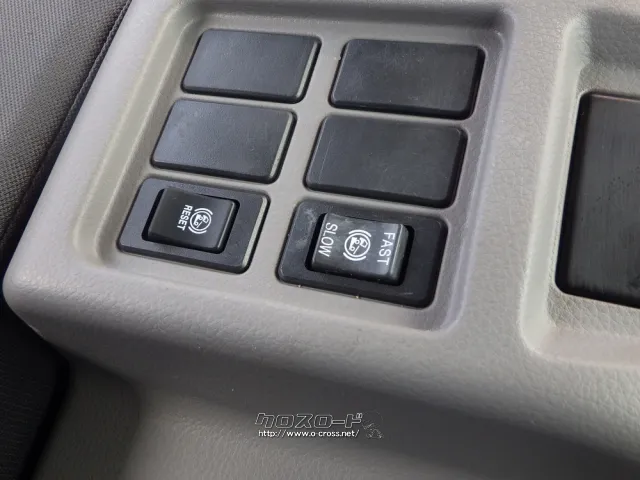 UDトラックス コンドル