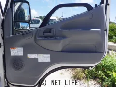 日野自動車 デュトロ