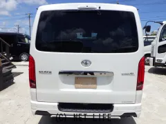 トヨタ ハイエースバン