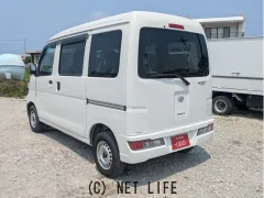 ダイハツ ハイゼットカーゴ