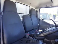 日野自動車 デュトロ