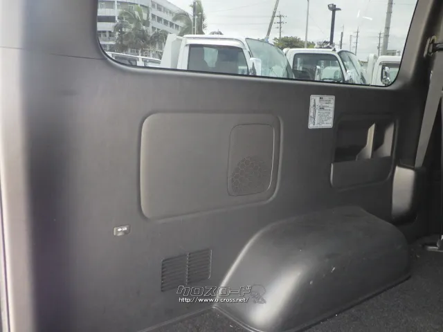 トヨタ ハイエースバン