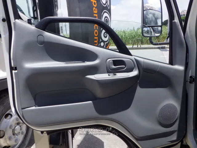 日野自動車 デュトロ
