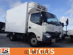 日野自動車 デュトロ