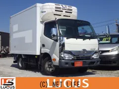 日野自動車 デュトロ